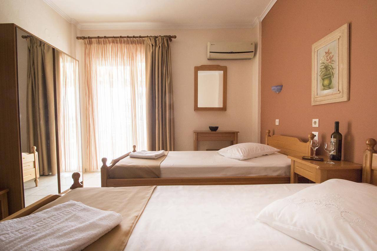Hotel de apartamente Atira Olympiakí Aktí